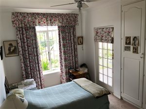 1 Bed Duplex in Manors