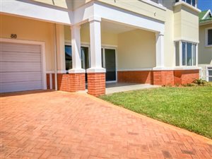 2 Bedroom Apartment in Kindlewood Estate