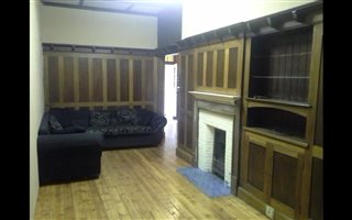 6 Bedroom Apartment in Kensington