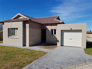 3 Bed House in Hansmoeskraal