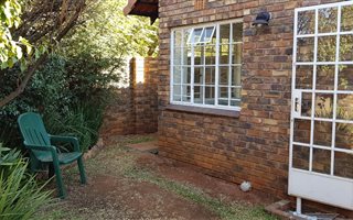 1 Bedroom Duplex in Glen Austin AH