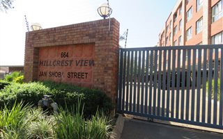 Bachelor apartment in Hillcrest