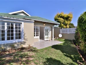 3 Bed Townhouse in Mt Edgecombe
