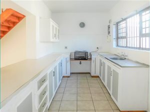 3 Bed Townhouse in Stellenbosch Central