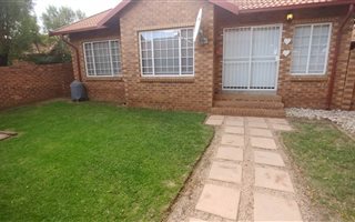 2 Bedroom Townhouse in The Reeds