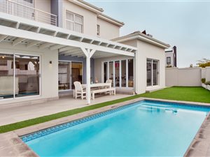 4 Bed House in Sagewood Security Estate