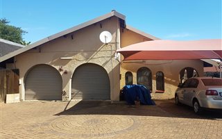 3 Bedroom House in Elandsrand