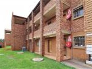 2 Bed Apartment in Clarina