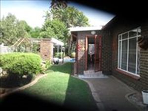 2 Bed Townhouse in Pomona
