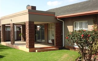4 Bedroom House in Vanderbijlpark CE