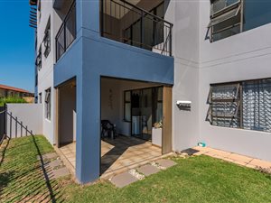 2 Bed Flat in Honeydew