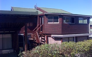 4 Bedroom House in Cove Rock