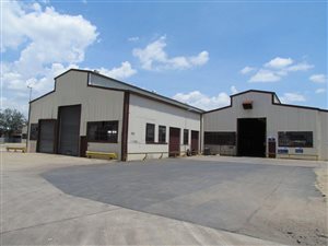 3000 m² Commercial space in Rosslyn
