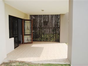 2 Bed Apartment in Fourways