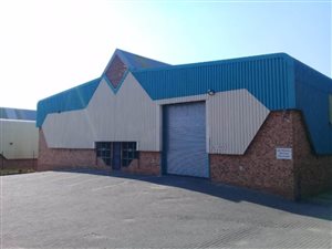1491 m² Industrial space in Amberfield