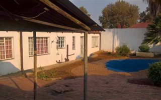 3 Bedroom House in Malvern