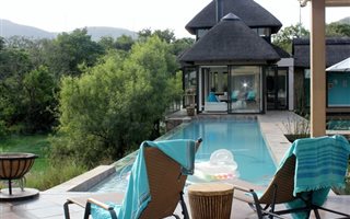 6 Bedroom House in Kshane Lake Lodge