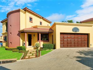 3 Bed Townhouse in Boskruin