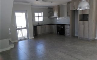 2 Bedroom Duplex in Stellenbosch Central