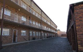 2 Bedroom Apartment in Lilianton