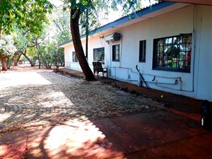 2.2 ha Farm in Strydfontein and surrounds