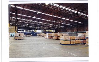 1069 m² Commercial space in Gerdview