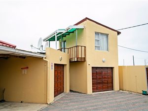 3 Bed House in Sunny Ridge