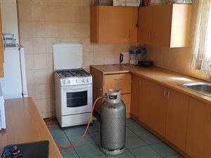 1 Bed Garden Cottage in Kensington