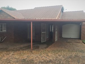 2 Bed Townhouse in Birchleigh North