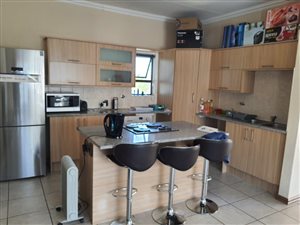 2 Bed Apartment in Parkwood