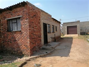 3 Bed House in Lakeside