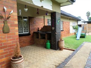 4 Bed House in Hazel Park