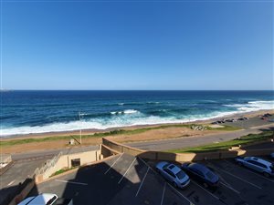 3 Bed Apartment in Isipingo Beach