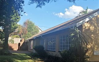 4 Bedroom House in Rietvalleipark