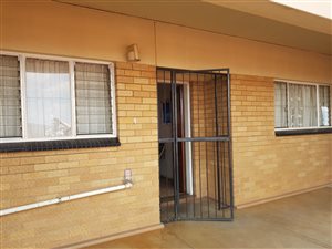 2 Bed Flat in Fochville