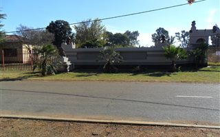 2552 m² Land available in Daleside