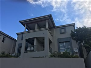 2 Bed Apartment in Strathavon