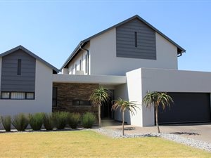 4 Bed House in Midstream Hill