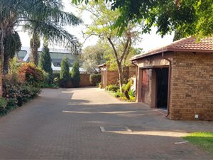 3 Bed Duplex in Centurion Golf Estate