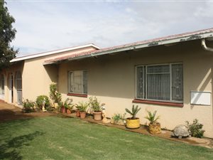 3 Bed House in Randlespark