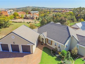 3 Bedroom House in Rietvlei Heights Country Estate