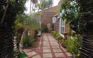 3 Bedroom House in Panorama