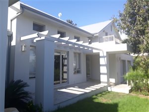4 Bed House in Vrykyk