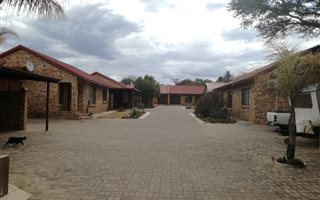 3 Bedroom Townhouse in Modimolle