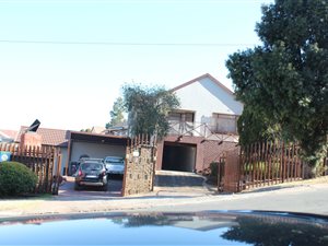 4 Bed House in Breaunanda