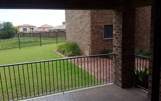 2 Bedroom Townhouse in Willow Acres
