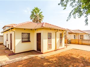 2 Bed House in The Orchards