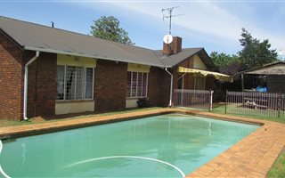 3 Bedroom House in Impala Park