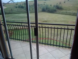 2 Bed Apartment in Rangeview