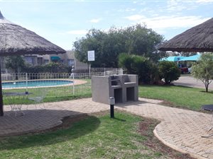 2 Bed Townhouse in Meyersdal